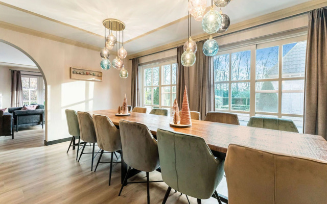 Beautiful Villa in Drunen With Private Heated Pool