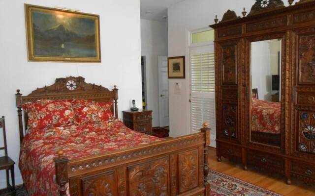 Spacious Holiday Home in Sluknov With Private Garden