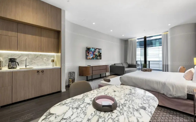 SLS Lux King Suite