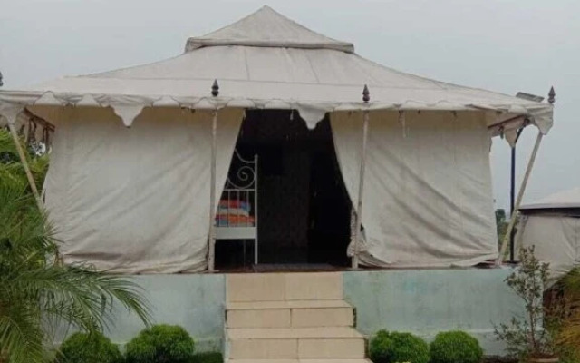 Wild Hill Top Resort