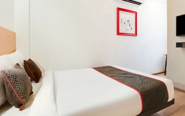 OYO Townhouse 230 Old Gurgaon Sector 14