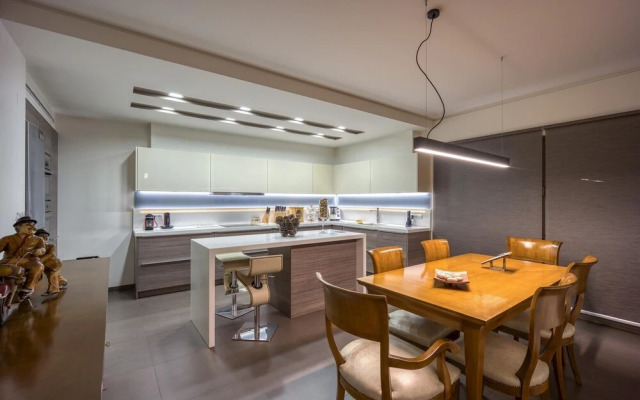 Artemis Luxury Penthouse by Estia