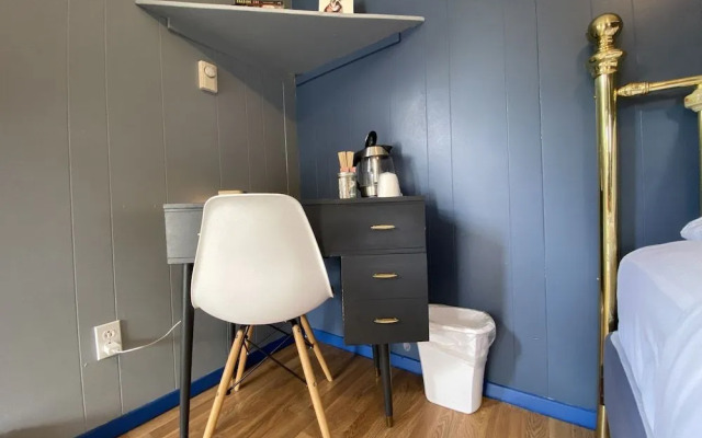 Flathead Lake Resort