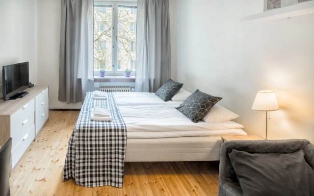 Kotimaailma Helsinki Runeberginkatu 17