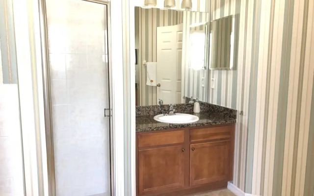 Crystal Cove 4768