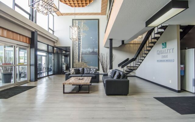 Ramada by Wyndham Whitecourt