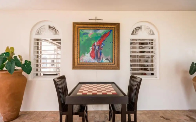 Luxury 8BR Hilltop Villa Sweeping Sea Views Private Pool