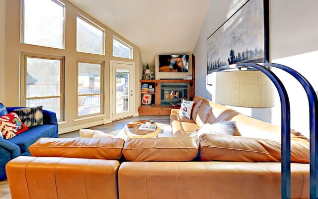 Creekside Gem #E-2 - 4 Br Townhouse