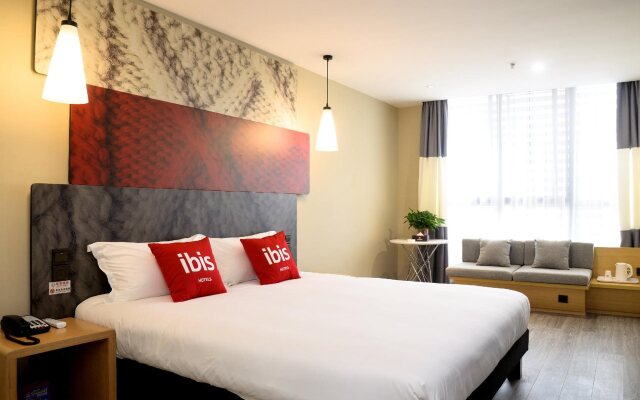 ibis Yichang Bayi Rd