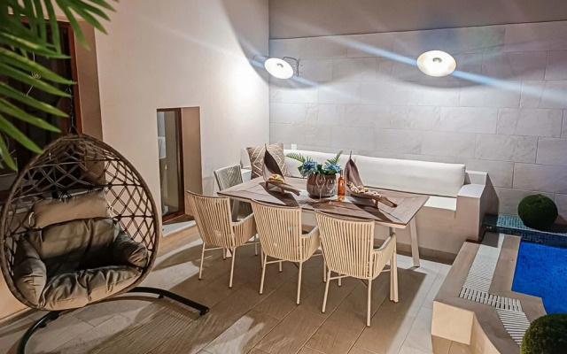 Kallisti Palace Apartment