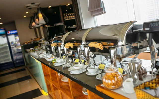 Parkside Sunline Hotel