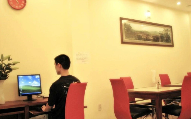 IPeace Hotel