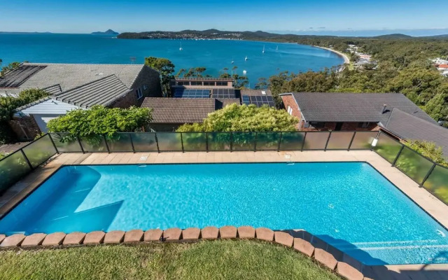 Above and Beyond - Beautiful Home with Pool