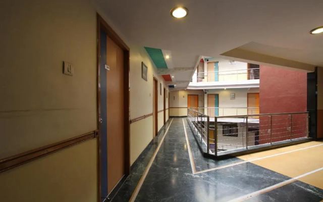 Hotel Dhammanagi Comforts by OYO Rooms