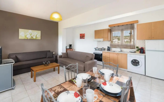 Savvas Apartment