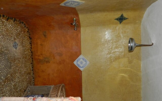 House With 3 Bedrooms in Beaumes-de-venise, With Furnished Terrace