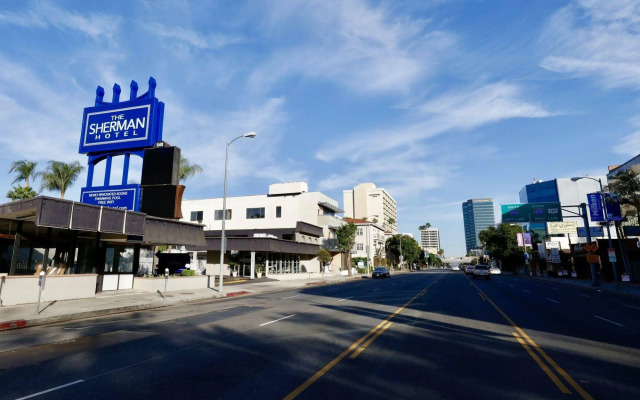 The Sojourn Los Angeles - Sherman Oaks