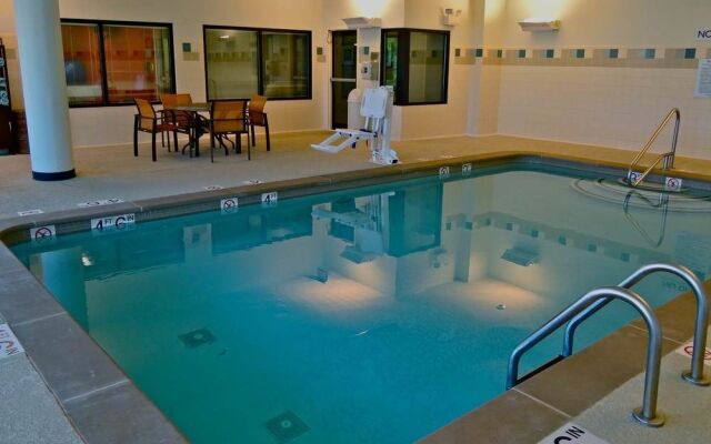 Courtyard Clarksville