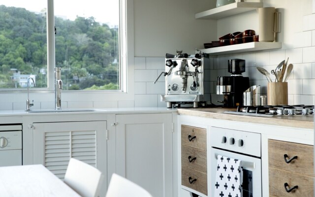 The Black Pearl Waiheke Island