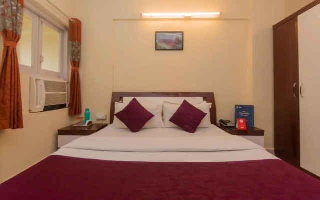 OYO Apartments Malad Raheja Complex Road