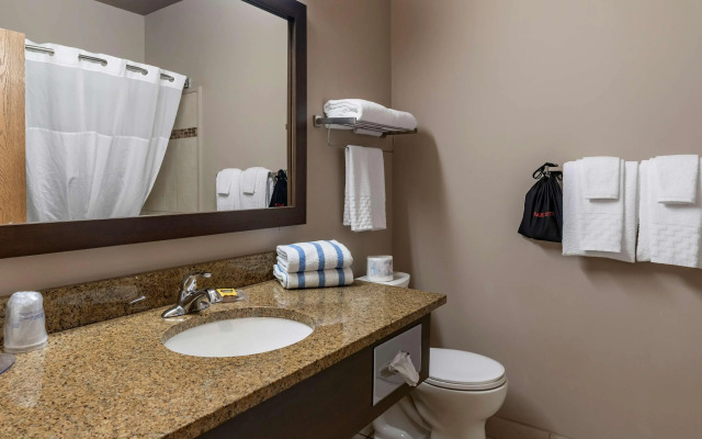 Best Western Plus Bridgewater Hotel & Convention Centre