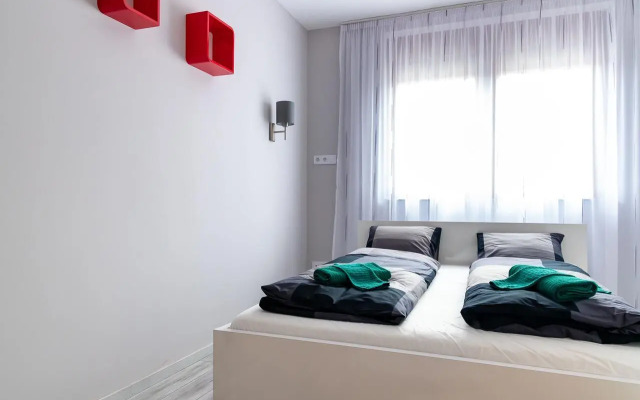 Grey Suites Pecs