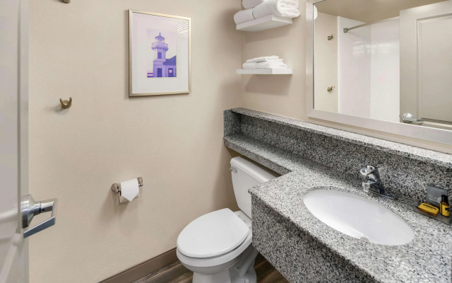 Executive Residency by Best Western Navigator Inn & Suites