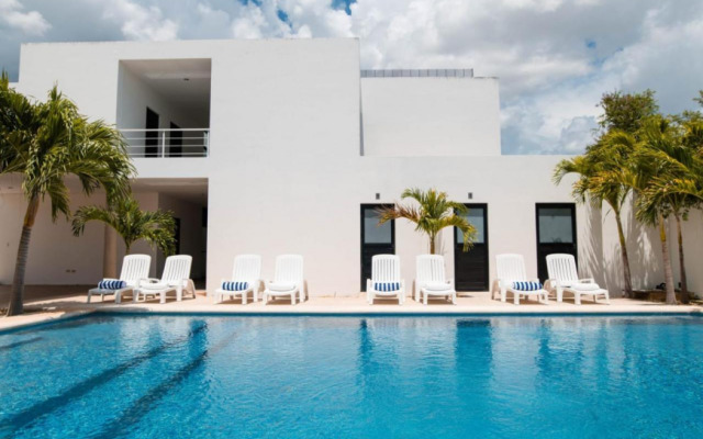 Hotel & Suites Yuca Ville