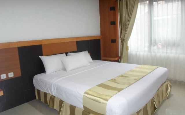 Hotel Grand Karawang Indah – Guest Rooms – Karawang