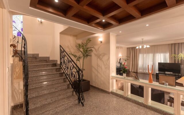 A 4 Bedroom Contemporary Villa is Furnished With Luxe Imported Italian Furniture