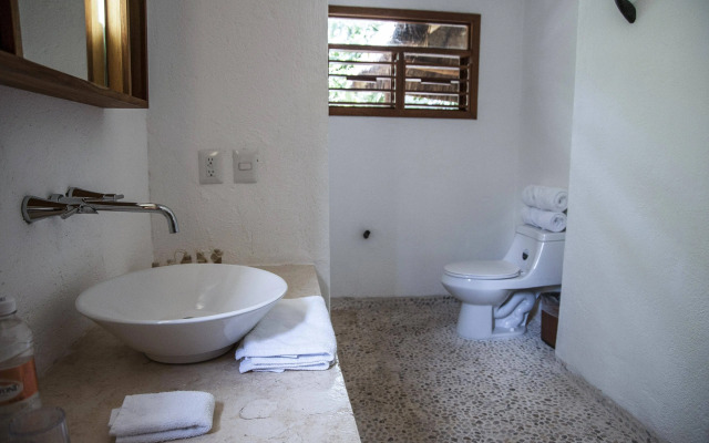 Mahekal Beach Front Resort & Spa
