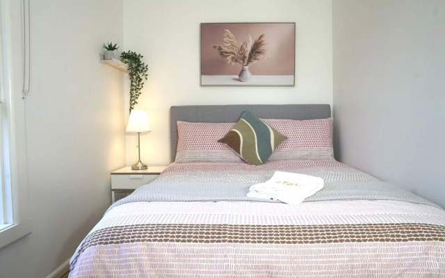 Rosebud Pet-Friendly Beach Holiday House
