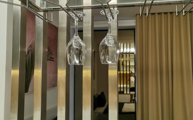 Apple 5 @ Menara Simfoni/Symphony Tower Free Wifi/Parking/TV Box/Nexflix