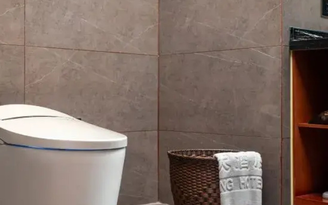 Meigao Hotel (Tongren High-speed Railway Station)