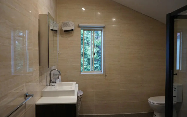 Villa Carlingford