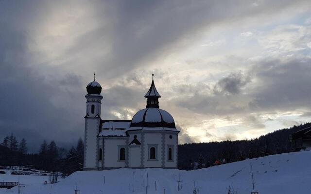 Suite Panoramablick Seefeld