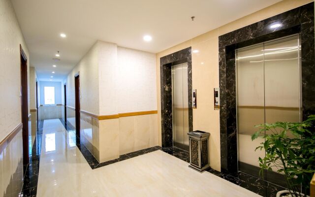 Le Saigon Hotel