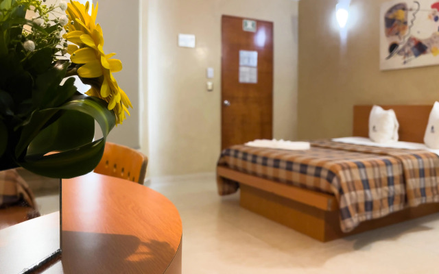 Auto-Hotel Mediterraneo