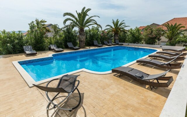 Beautiful Holiday Home in Bibinje Near Beach