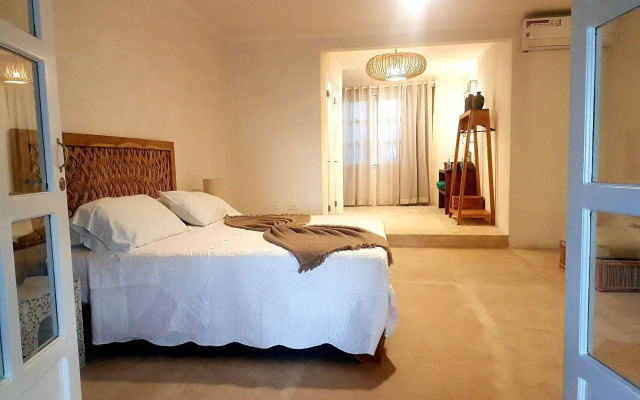 Amaité Beach Hotel
