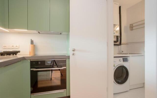 Liiiving - Aliados Luxury Apartments