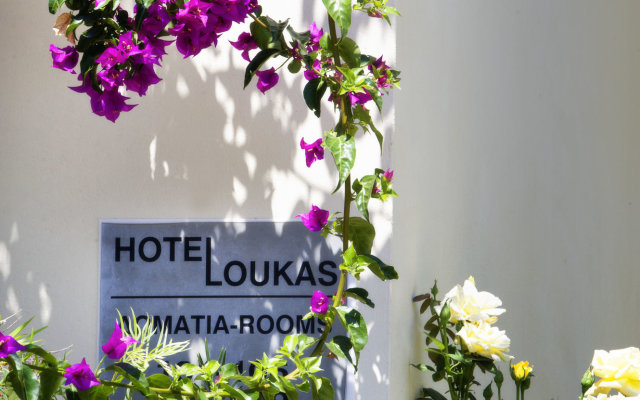 Hotel Loukas Vrachos