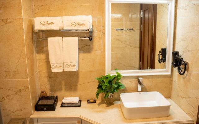 Camellia Luxury Hotel Tam Đao