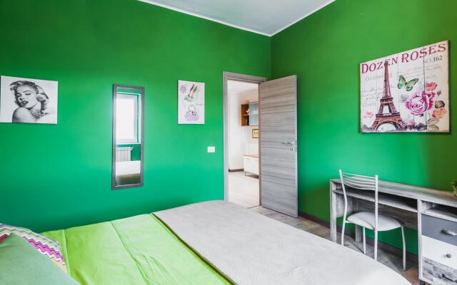 Leonardo 5 House in Catania