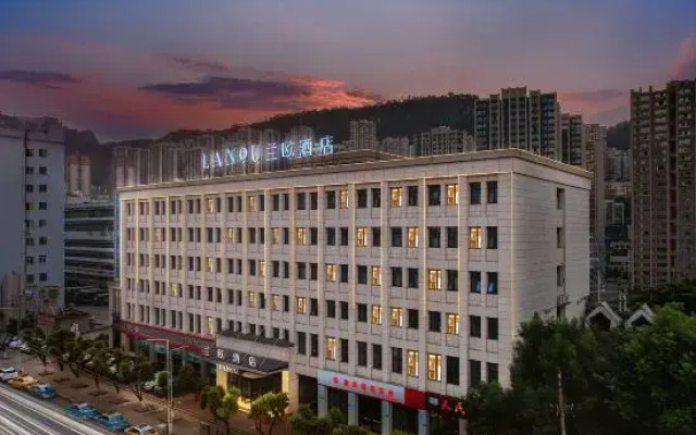 Lanou Hotel (Wanzhou Hotel, Chongqing)