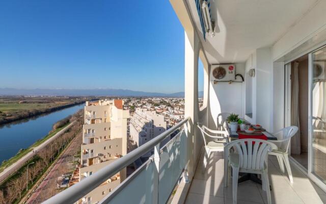 112-Apartamento soleado con vistas al mar