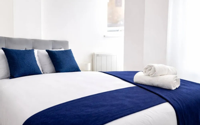 Work-friendly 1-bed Leicester