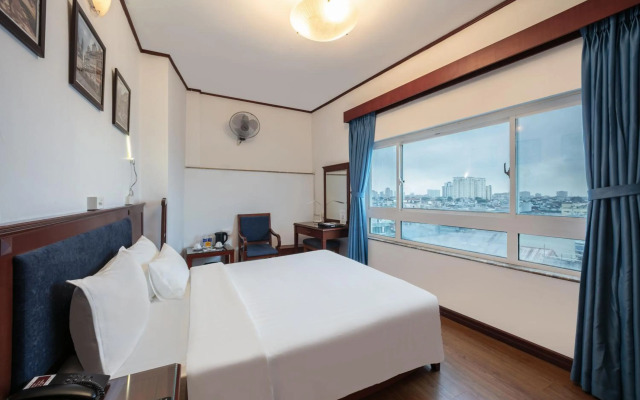 A25 Hotel - 221 Bach Mai