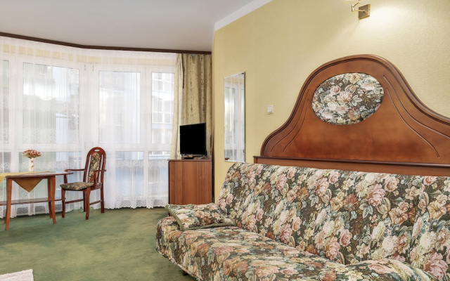 Apartamenty Awangardia Kasprowicza by Renters