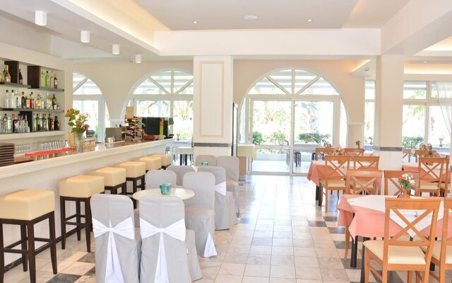 Cavo D'oro Hotel